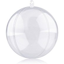 Boule de noel sur vitre